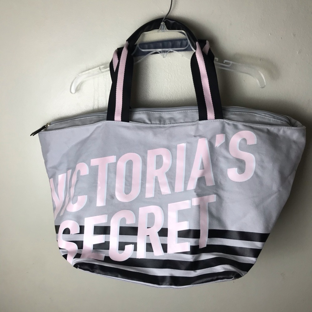 Victoria’s Secret travel bag